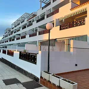 Victoria Court 2 Apartment